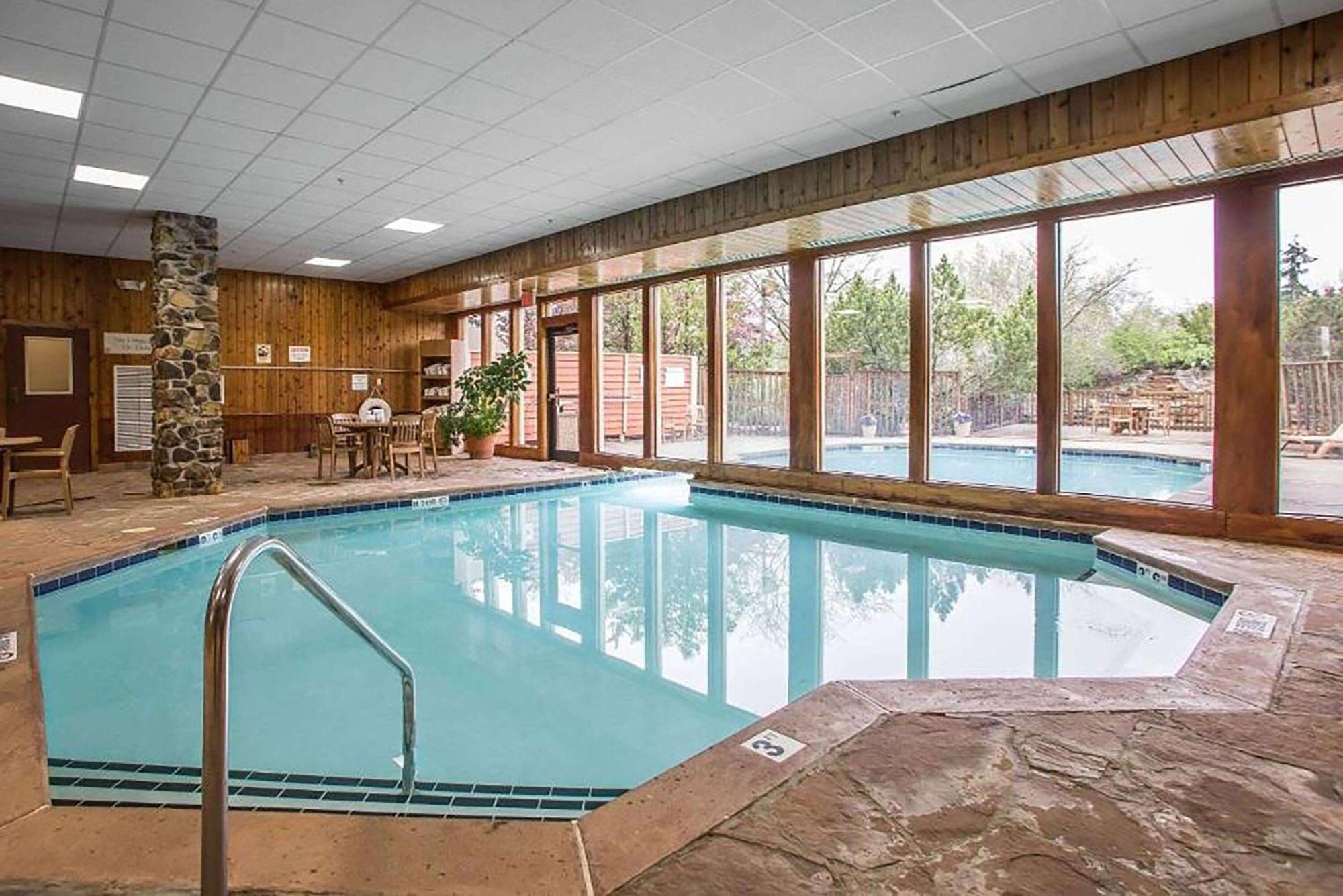 Howard Johnson By Wyndham Merrillville Exteriér fotografie