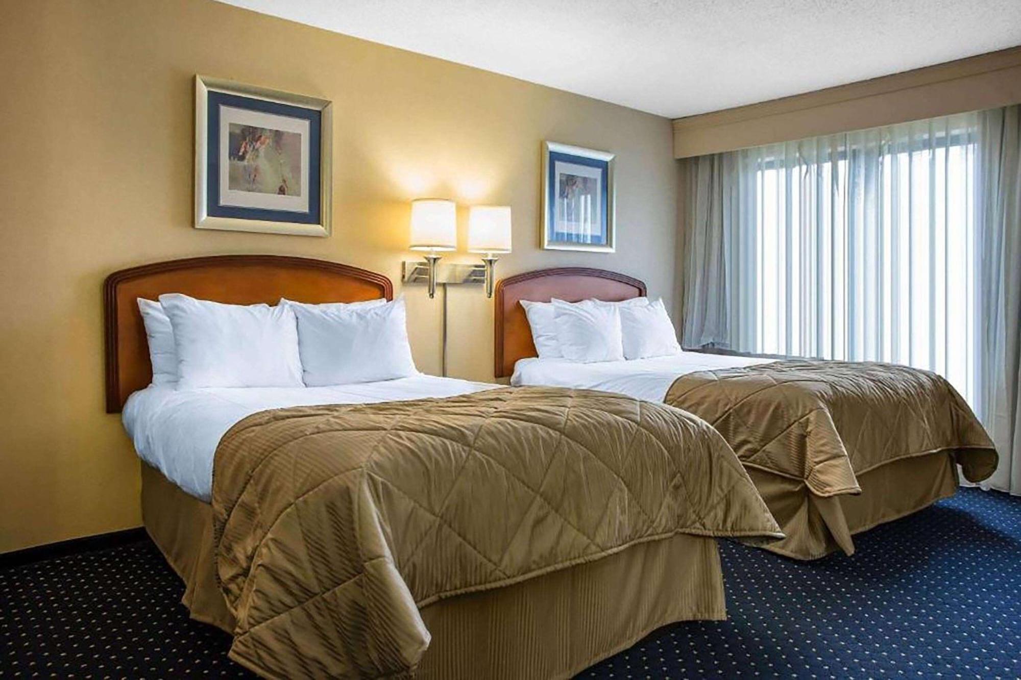 Howard Johnson By Wyndham Merrillville Exteriér fotografie